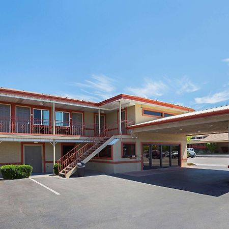 Econo Lodge Hurricane Zion Park Area Exteriör bild