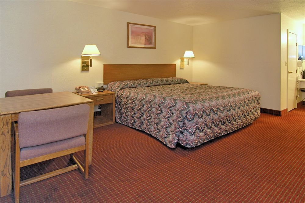 Econo Lodge Hurricane Zion Park Area Exteriör bild