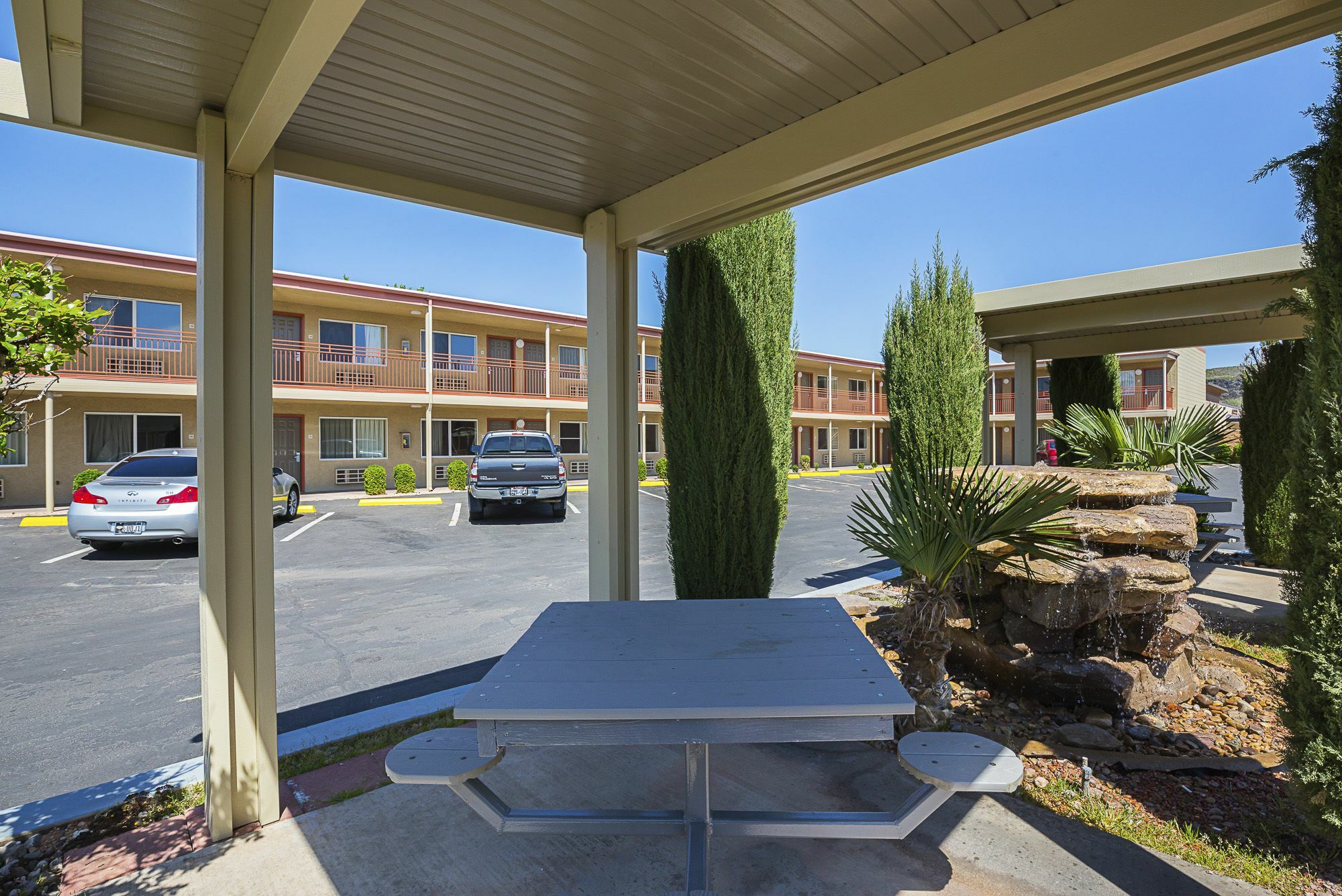 Econo Lodge Hurricane Zion Park Area Exteriör bild